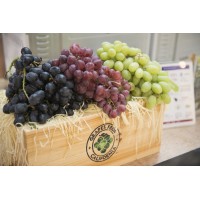 葡萄 (每箱) 5KG  葡萄 (每箱) 5KG